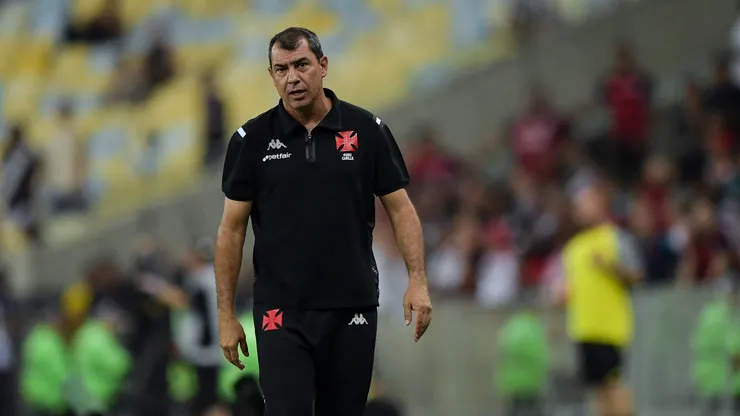 Fábio Carille, técnico do Vasco em partida pelo Campeonato Carioca 2025. Foto: Thiago Ribeiro/AGIF