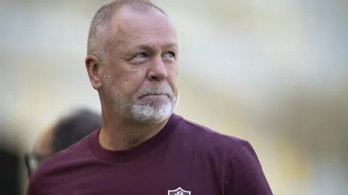 RJ - RIO DE JANEIRO - 16/02/2025 - CARIOCA 2025, FLUMINENSE X NOVA IGUACU - Mano Menezes tecnico do Fluminense durante partida contra o Nova Iguacu no estadio Maracana pelo campeonato Carioca 2025. Foto: Jorge Rodrigues/AGIF