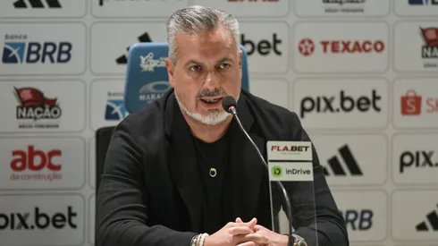 José Boto durante coletiva no Flamengo