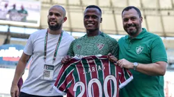 Arias foi homenageado por marca atingida neste domingo. (Foto: Thiago Ribeiro/AGIF)