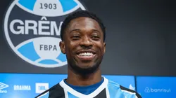 Francis Amuzu, atacante do Grêmio