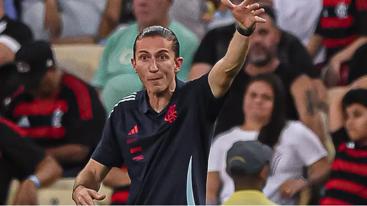 Filipe Luís é informado que Cleiton Santana deve mesmo deixar o Fla