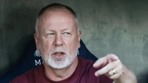Mano Menezes no comando do Fluminense. Foto: Lucas Merçon/Fluminense