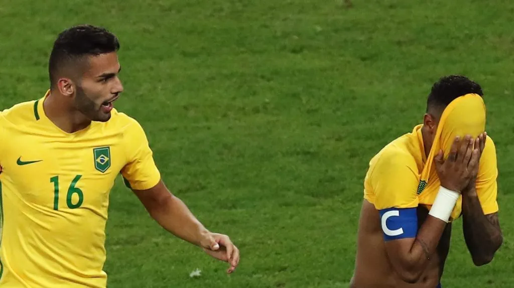 Foto: Buda Mendes/Getty Images – Thiago Maia foi campeão das Olimpíadas com Neymar e pode reeditar parceria no Peixão.