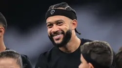 Memphis Depay em partida pelo Corinthians. Foto: Ettore Chiereguini/AGIF