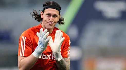 Torcida do Cruzeiro pede aposentadoria de Cássio. Foto: Gilson Lobo/AGIF