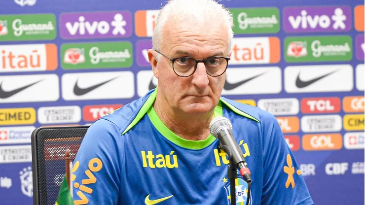 Dorival Júnior deve convocar os jogadores para enfrentar Colômbia e Argentina nesta sexta (21) Foto: Jhony Pinho/AGIF