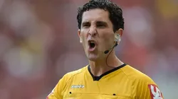 Daniel Nobre Bins fala de lances polêmicos no Gre-Nal - Foto: Thiago Ribeiro/AGIF