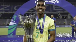 O Menino da Colina Rayan marcou dois gols, entre eles o do empate diante da Argentina