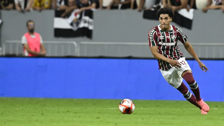 Gabriel Fuentes jogador do Fluminense - Foto: Mateus Bonomi/AGIF