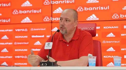 Alessandro Barcellos foi criticado no Flamengo.