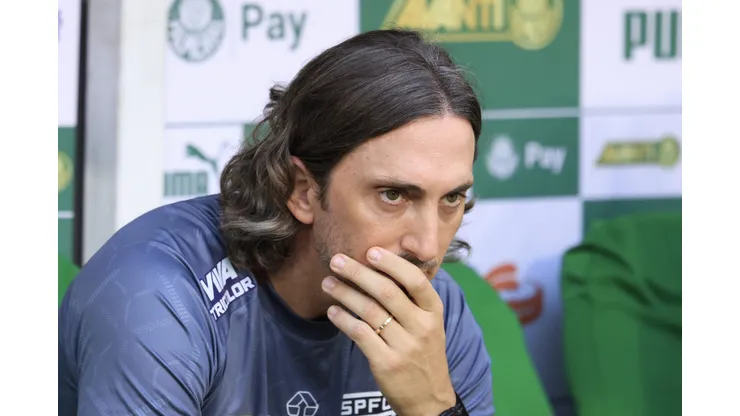 Diretoria do São Paulo respalda trabalho do treinador