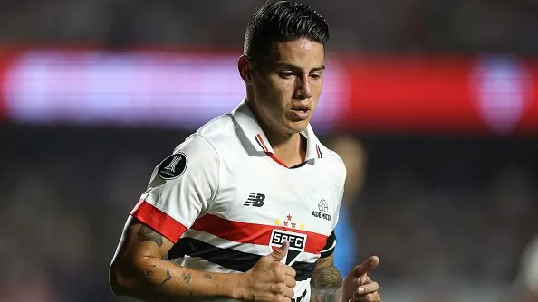 James Rodríguez durante partida. Foto: Alexandre Schneider/Getty Images