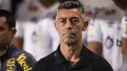 Torcida solta o verbo e exige que Caixinha deixe no banco jogadores com baixo rendimento