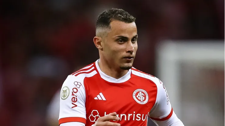 Bruno Gomes, lateral do Internacional