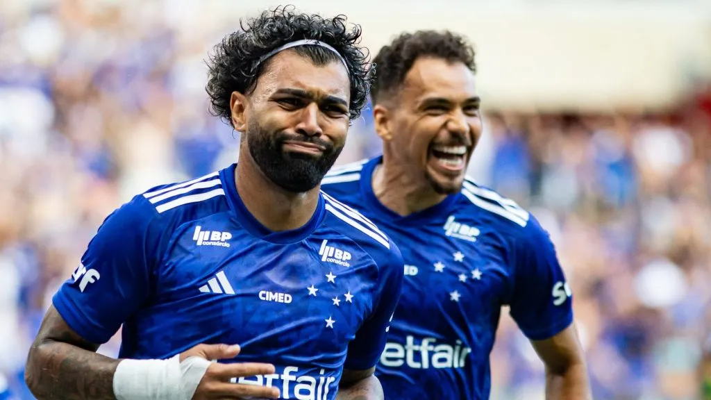 Gabigol e Eduardo - Foto: Fernando Moreno/AGIF.