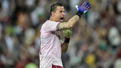 Fábio, goleiro experiente do Fluminense arranca elogios da torcida que agora, fez uma exigência para a comissão técnica