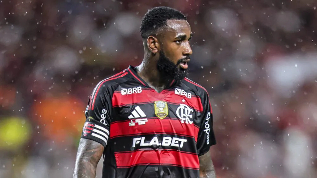 Gerson durante partida. Foto: Fernando Torres/AGIF