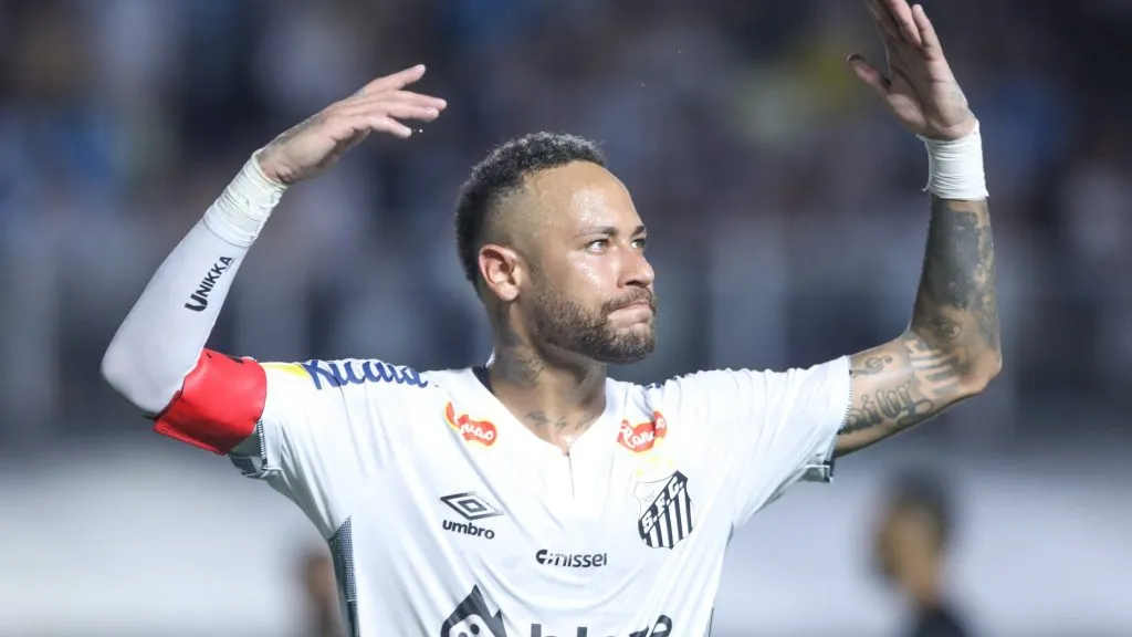 Neymar comemorando. Foto: Reinaldo Campos/AGIF