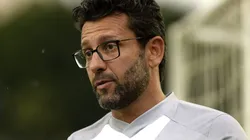 Alberto Valentim durante treinamento. Foto: Marcos Ribolli/PontePress