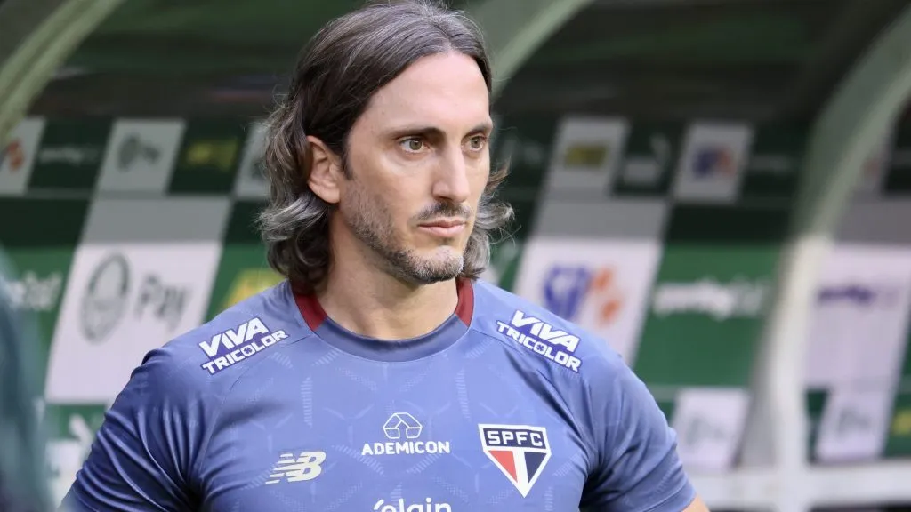 Zubeldía durante partida. Foto: Marcello Zambrana/AGIF