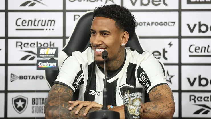 Chegada do jogador ao Botafogo ocorreu com a ajuda do Lyon