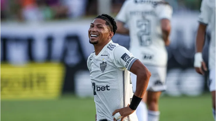 Rony durante partida contra o Tocantinópolis.