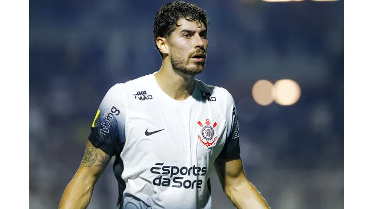 SP - SAO PAULO - 15/02/2025 - PAULISTA 2025, PORTUGUESA X CORINTHIANS - Pedro Raul jogador do Corinthians durante partida contra o Portuguesa no estadio Pacaembu pelo campeonato Paulista 2025. Foto: Marco Miatelo/AGIF