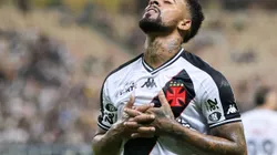 Paulinho jogador do Vasco comemora seu gol durante partida contra o Madureira no estádio Arena da Amazônia pelo campeonato Carioca 2025. Foto: Antonio Pereira/AGIF