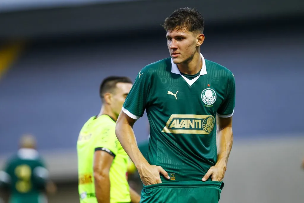Benedetti jogador do Palmeiras comemora seu gol durante partida contra o Nautico-RR no estadio Arena Barueri pelo campeonato Copa Sao Paulo 2025. Foto: Marco Miatelo/AGIF