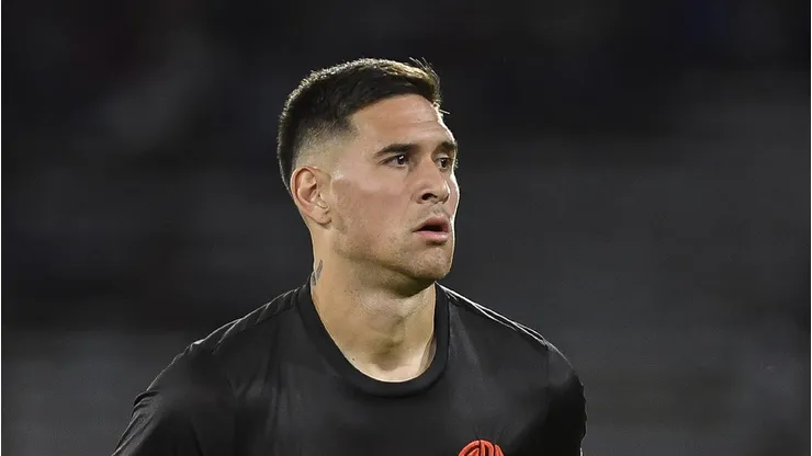 Villagra tem contrato com River Plate até 2027.