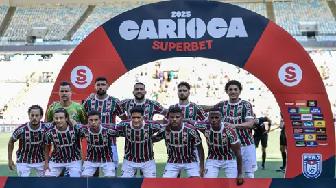 Jogadores do Fluminense posam para foto antes na partida. Foto: Thiago Ribeiro/AGIF