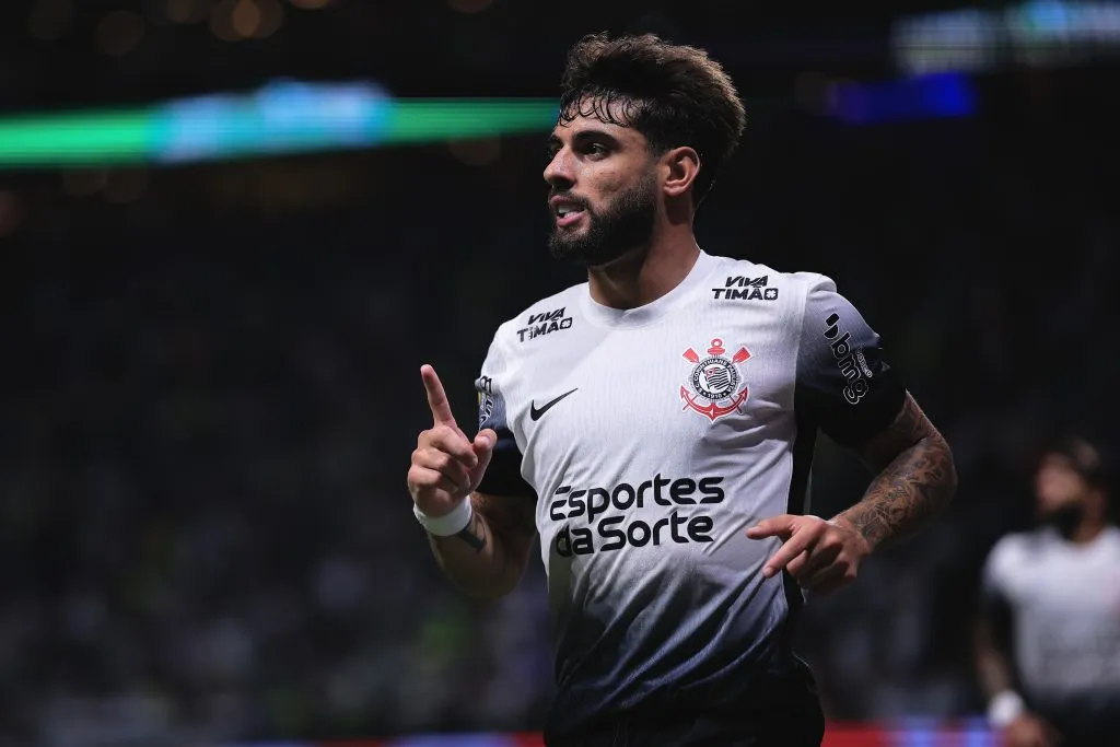 Yuri Alberto e Depay formam o ataque do Timão na estreia da Libertadores. Foto: Ettore Chiereguini/AGIF