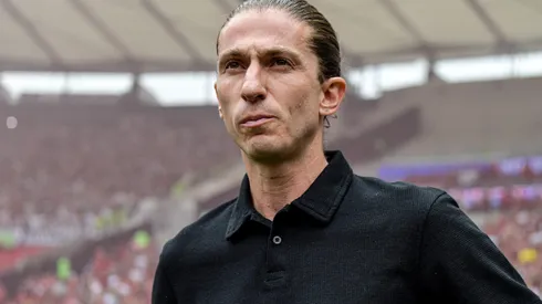 RJ - RIO DE JANEIRO - 03/11/2024 - COPA DO BRASIL 2024, FLAMENGO X ATLETICO-MG - Filipe Luis tecnico do Flamengo durante partida contra o Atletico-MG no estadio Maracana pelo campeonato Copa Do Brasil 2024. Foto: Thiago Ribeiro/AGIF
