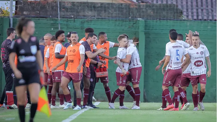 Caixas terá reforços após semana livre para enfrentar o Internacional