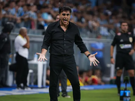 Quinteros liga sinal de alerta após classificação do Grêmio na Copa do Brasil