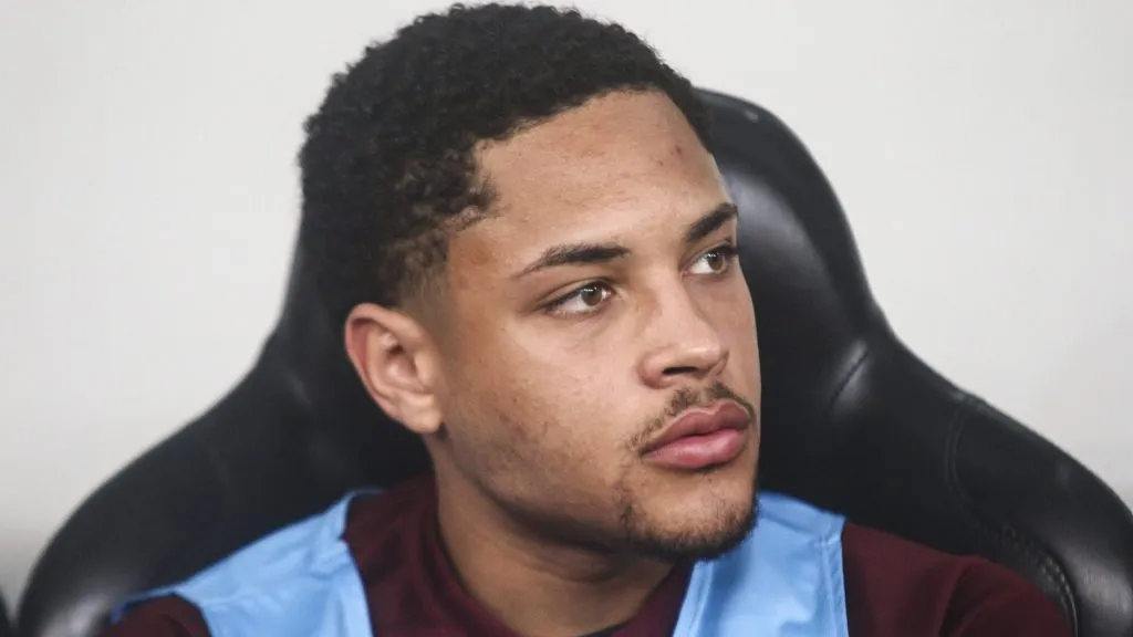 Vitor Roque jogador – Foto: Gabriel Machado/AGIF