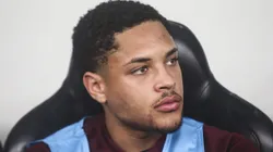 Vitor Roque já chega ao Palmeiras com prazo de validade