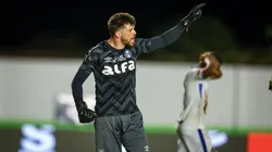 Volpi goleiro do Grêmio que foi alvo de duras críticas e desconfiança por parte da torcida mostrou que ele é implacável no gol
