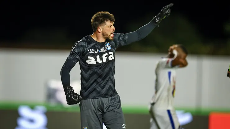 Volpi goleiro do Grêmio que foi alvo de duras críticas e desconfiança por parte da torcida mostrou que ele é implacável no gol