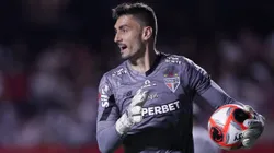 Rafael, paredão do São Paulo foi destaque na partida contra o Ponte Preta, que apesar da amarga derrota foi elogiado pela torcida