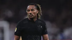 Carrillo desabafa após desempenho abaixo de elenco