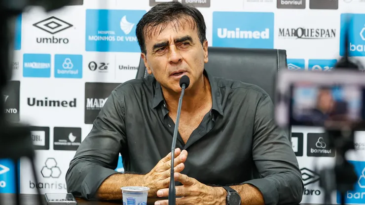 Quinteros analisou a partida e o desempenho dos atletas que chegaram