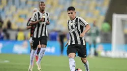 Savarino jogador do Botafogo durante partida contra o Flamengo. Foto: Thiago Ribeiro/AGIF