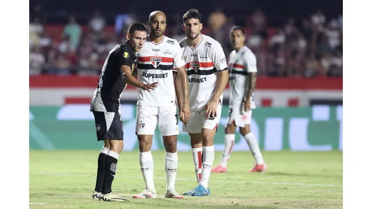 Lucas Moura jogador do São Paulo durante partida contra o Ponte Preta no estádio Morumbi pelo campeonato Paulista 2025. Foto: Marcello Zambrana/AGIF