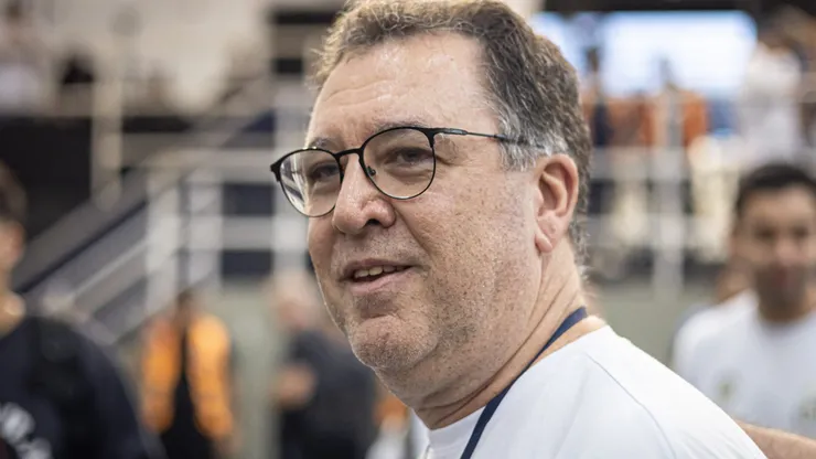 Presidente já trouxe muitos reforços - Foto: Raul Baretta/Santos FC.