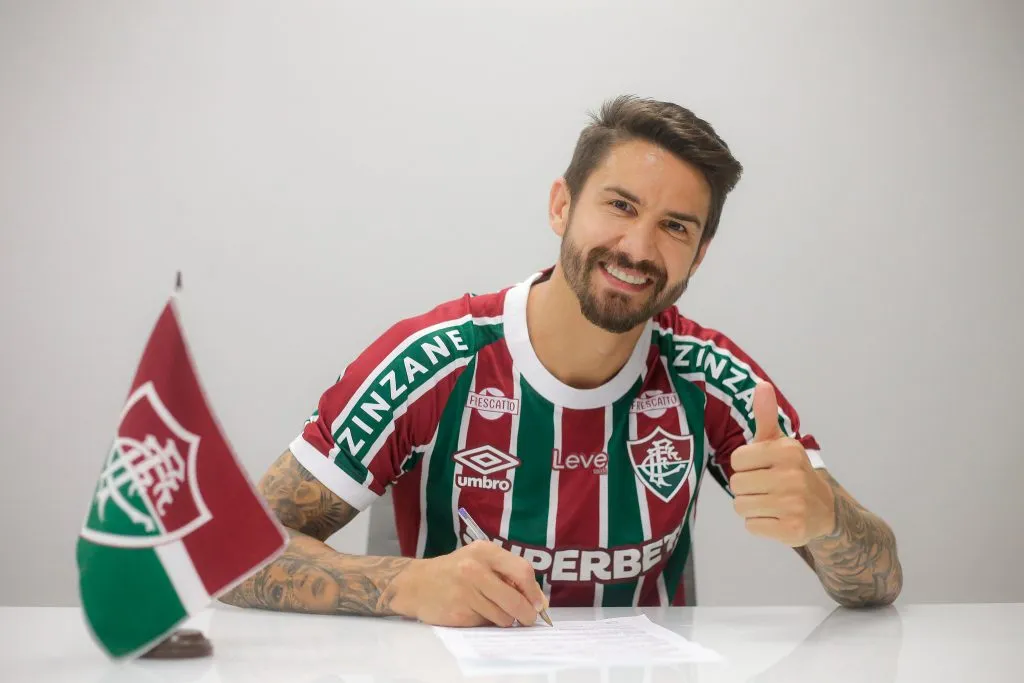 Everaldo em apresentação na sede do Fluminense/ Foto: Fluminense