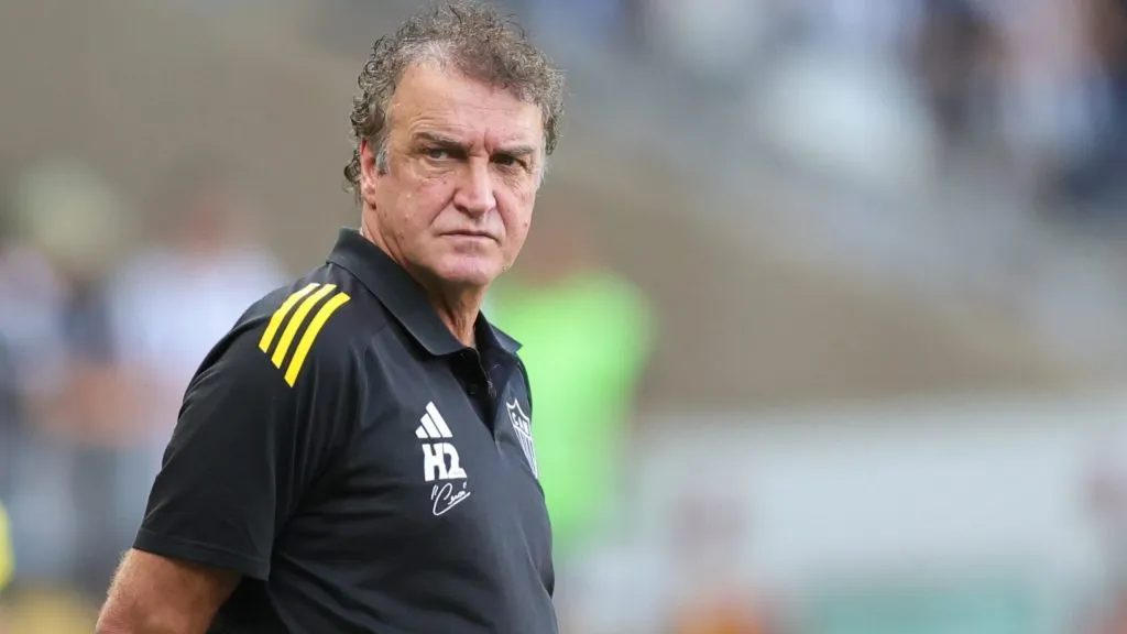 Cuca, treinador do Atletico-MG durante partida contra o Tombense no estadio Mineirao pelo campeonato Mineiro 2025. Foto: Gilson Lobo/AGIF