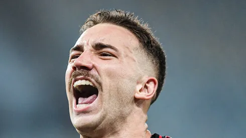 Léo Ortiz em partida do Campeonato Carioca 2024/Foto: Thiago Ribeiro/AGIF