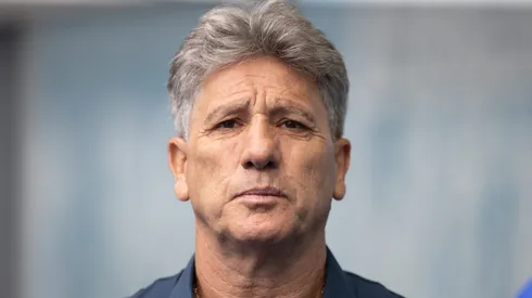 Renato Portaluppi durante partida do Grêmio no Brasileirão.